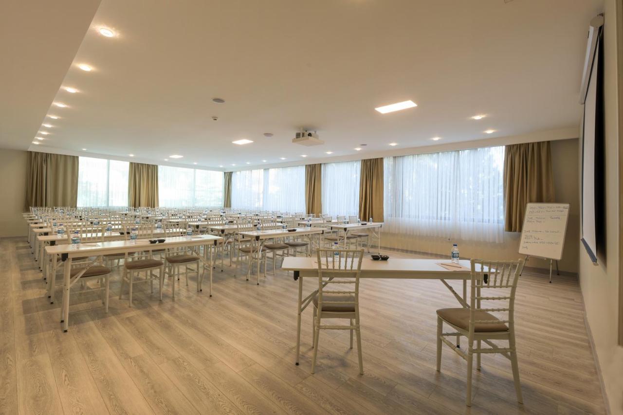 Resun Hotel Ankara Bagian luar foto